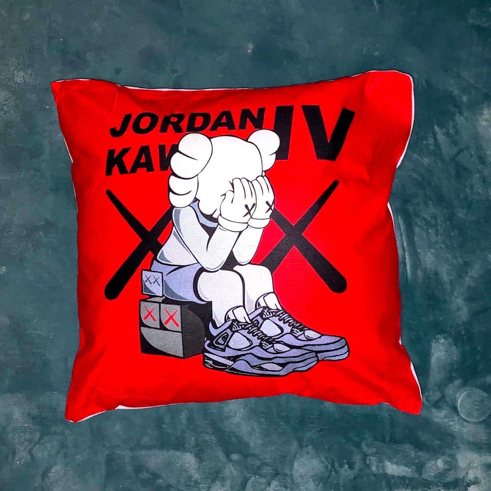 Couch/Bed Pillow